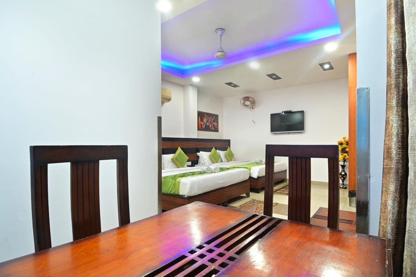 Hotel Emporio View - New Delhi Railway Station - Paharganj Екстериор снимка