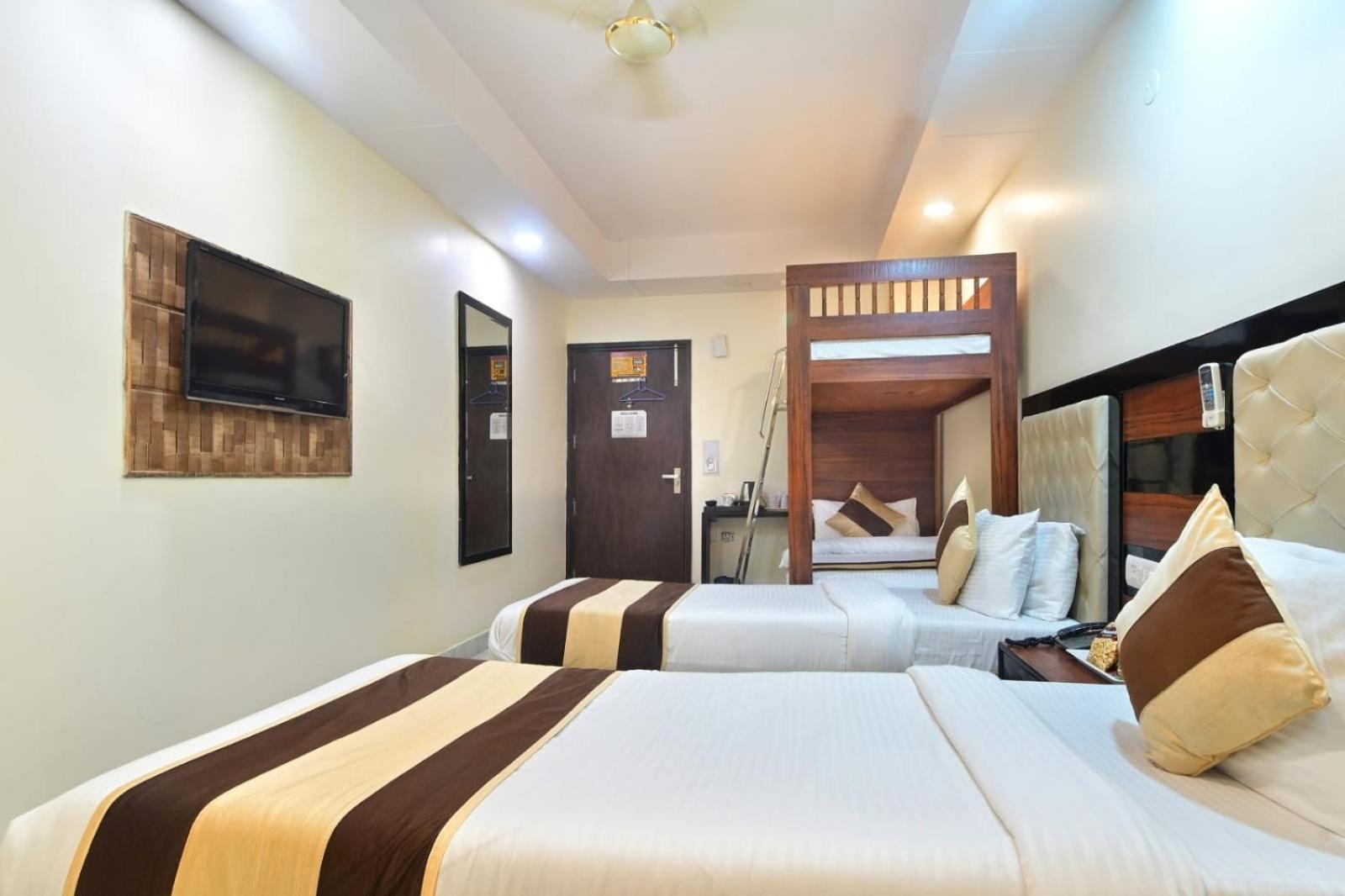 Hotel Emporio View - New Delhi Railway Station - Paharganj Екстериор снимка