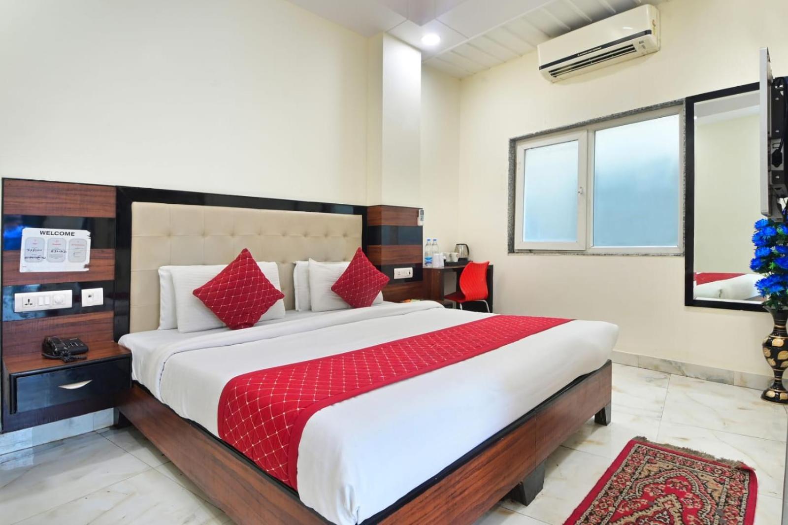 Hotel Emporio View - New Delhi Railway Station - Paharganj Екстериор снимка